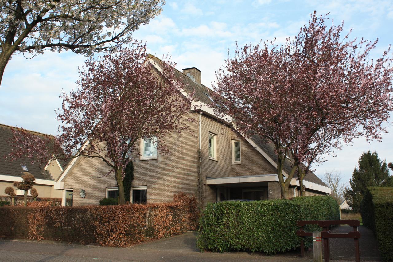 Magnolia Appartement Vlijmen Exteriér fotografie