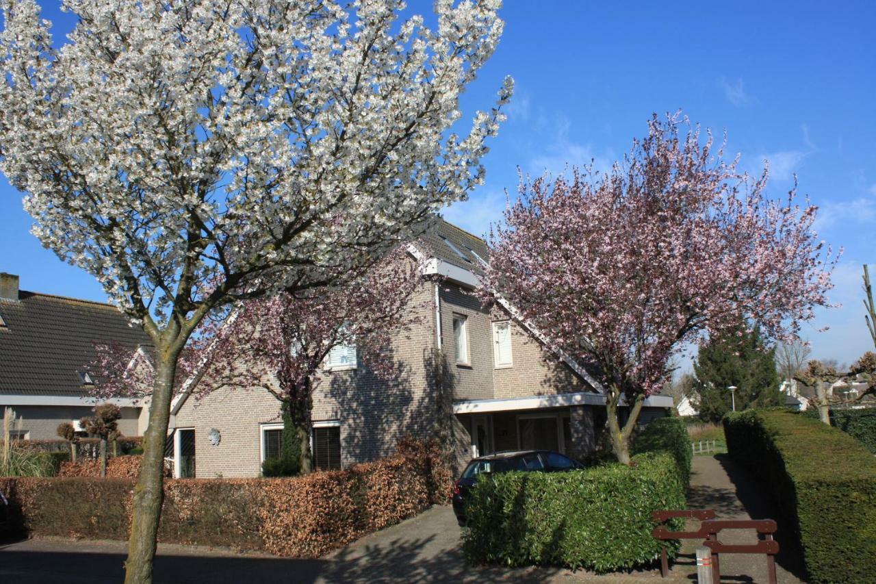 Magnolia Appartement Vlijmen Exteriér fotografie